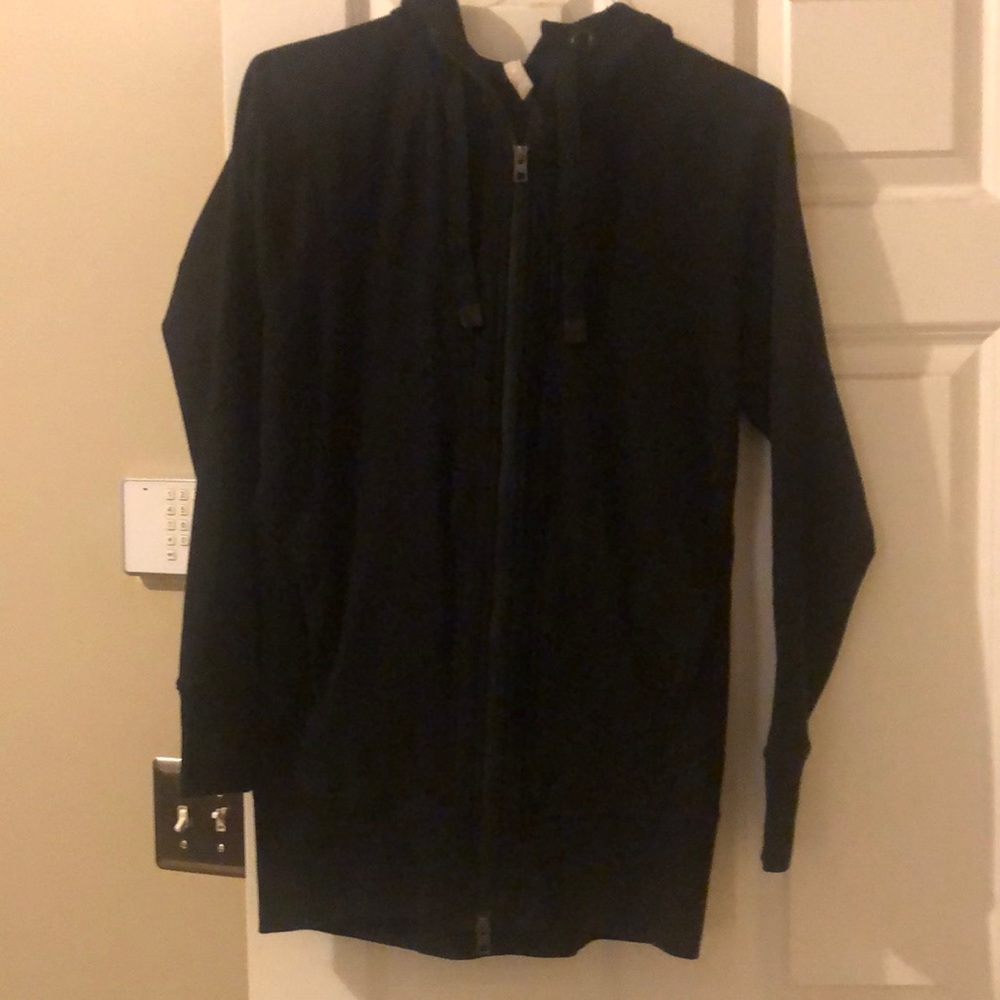Athleta long triumph hooded sweatshirt